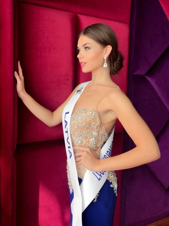 ★★★ ROAD TO MISS WORLD 2018 ★★★  - Page 4 25151858_1949135585350778_5954433211380668921_n
